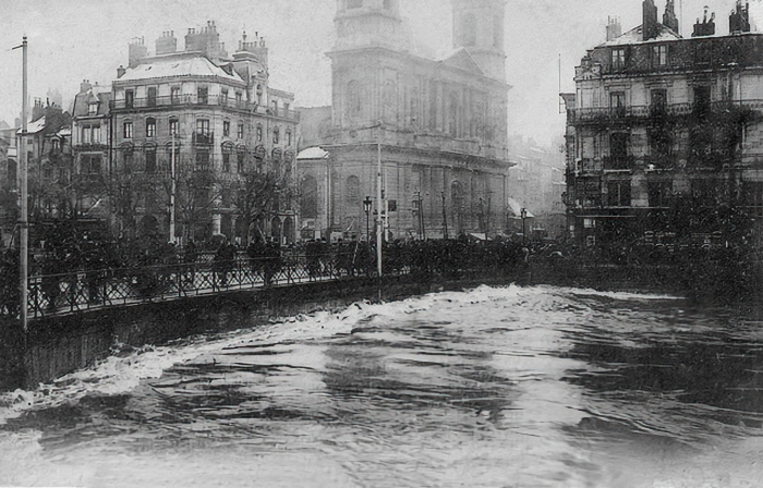 [Le pont Battant]